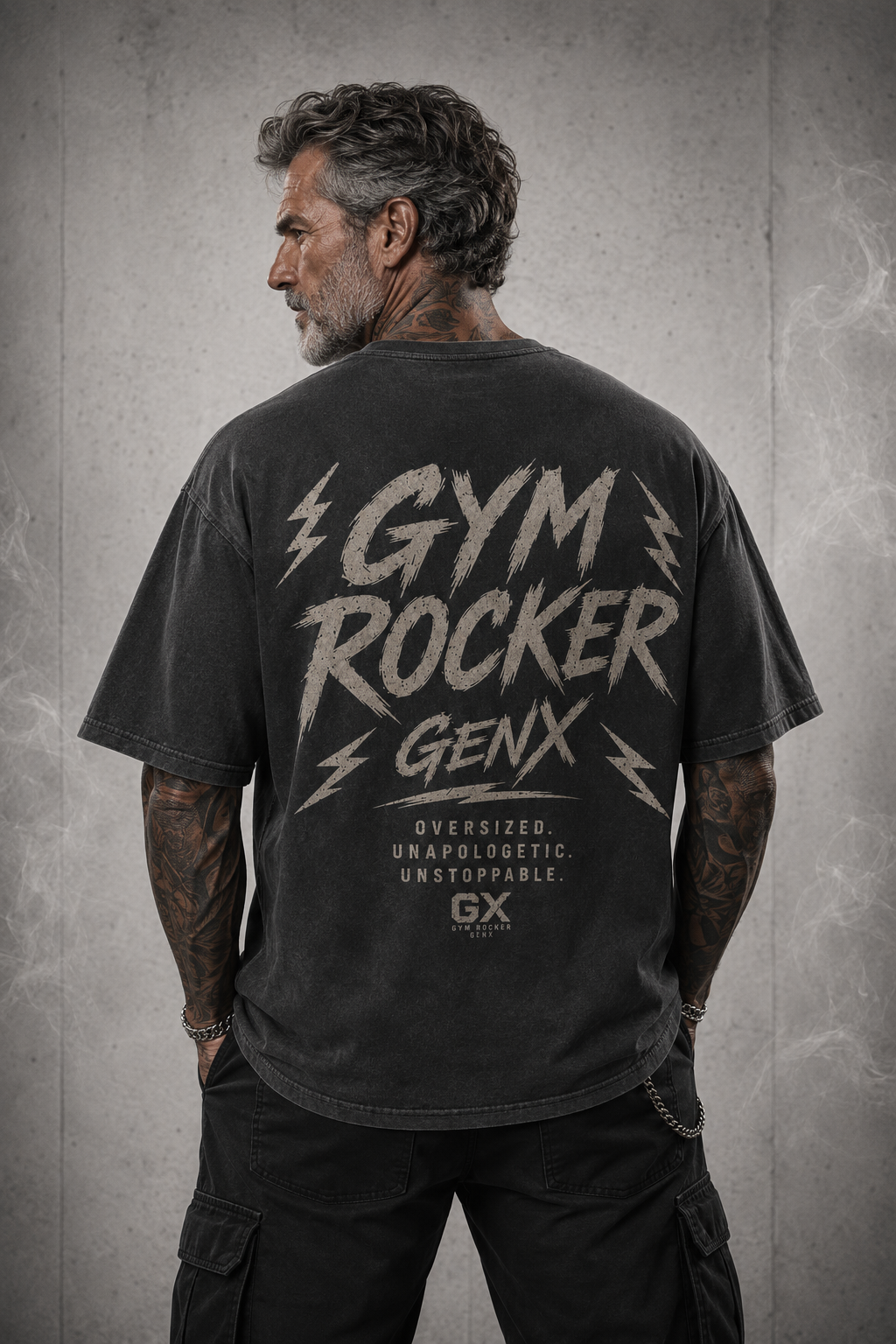 Oversized T-Shirt „GYM ROCKER – GENX“ Washed Black
